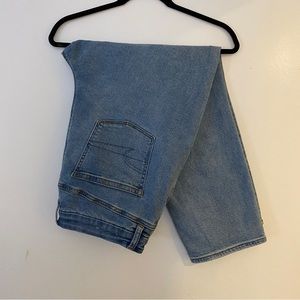 AE Stretch Curvy Mom Jeans in Light Wash